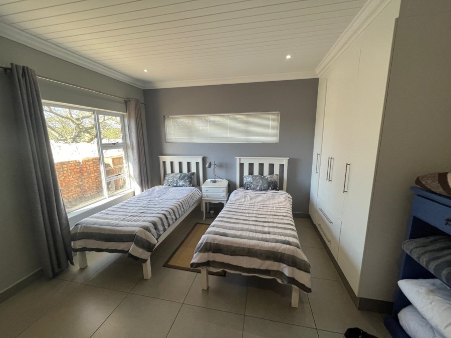 3 Bedroom Property for Sale in Boesmansriviermond Eastern Cape